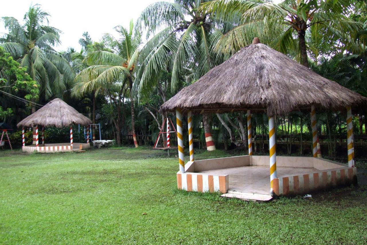 Palm Village Resort Calcutá Exterior foto