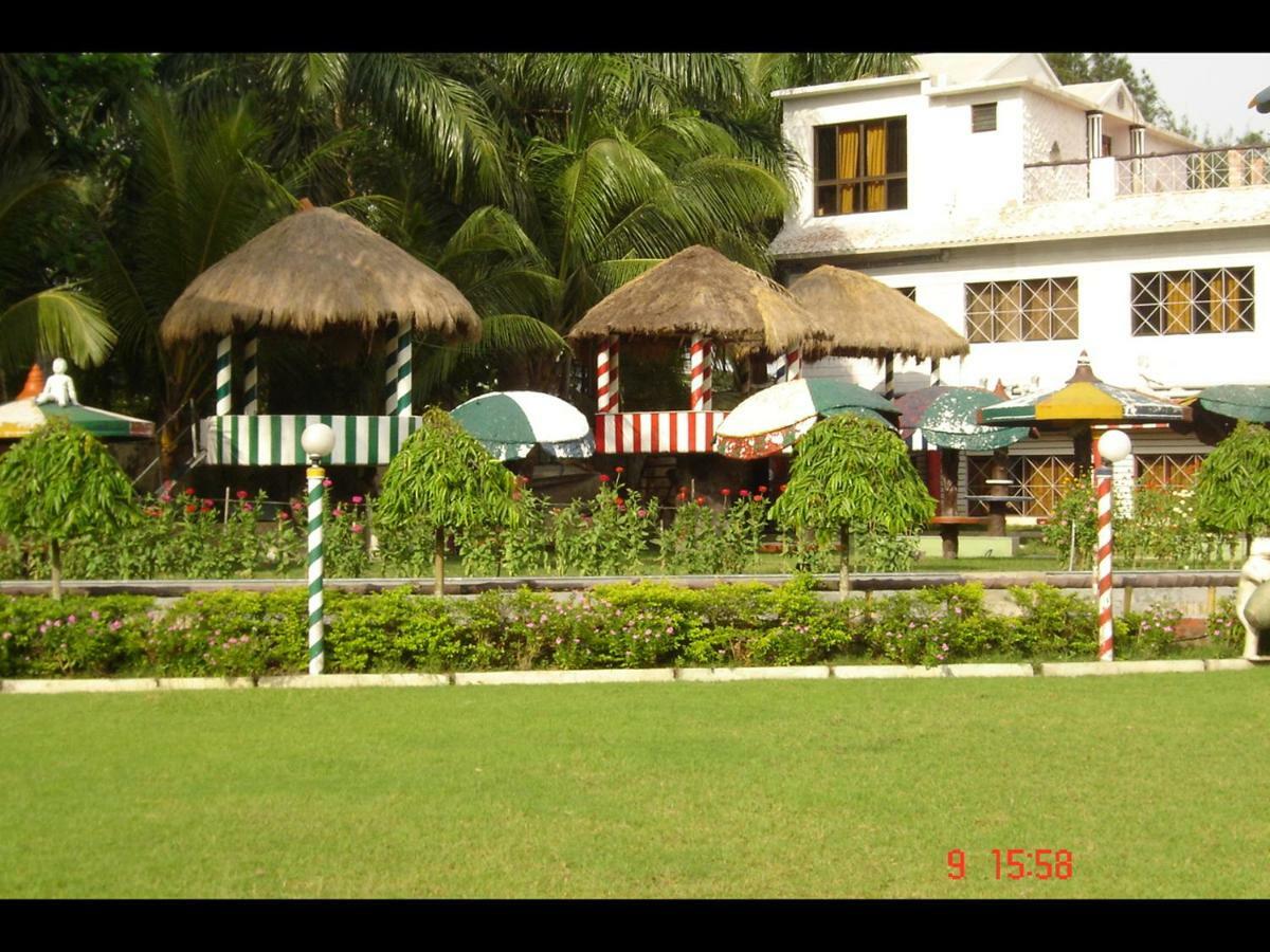 Palm Village Resort Calcutá Exterior foto