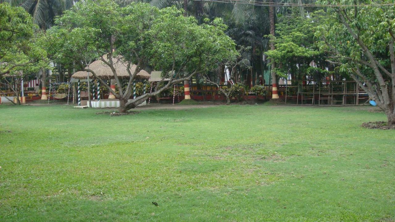 Palm Village Resort Calcutá Exterior foto